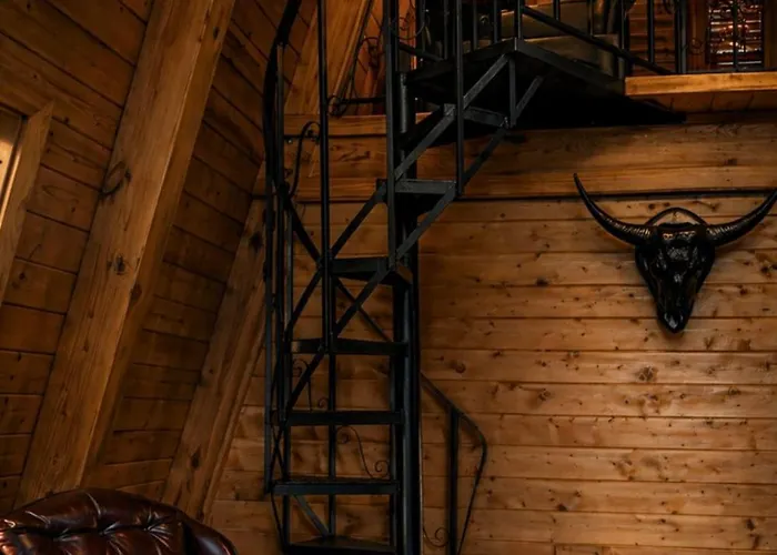 Sunset-view A-frame Sleeps 12 Dog Friendly *