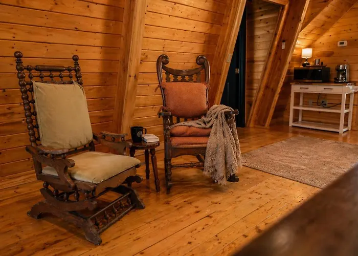 Sunset-view A-frame Sleeps 12 Dog Friendly Holiday home
