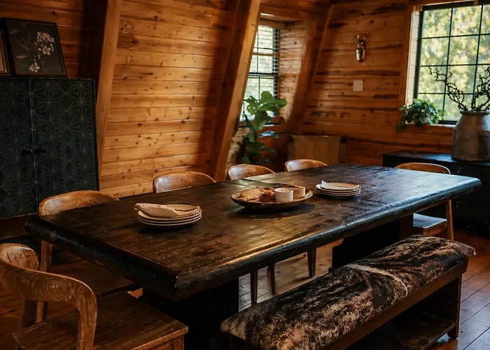 Holiday home Sunset-view A-frame Sleeps 12 Dog Friendly *