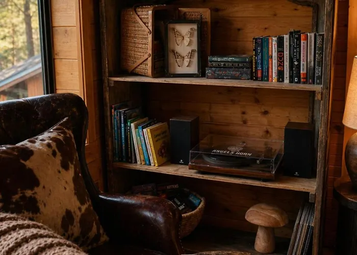Holiday home Sunset-view A-frame Sleeps 12 Dog Friendly Show Low