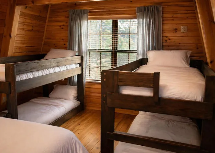 Holiday home Sunset-view A-frame Sleeps 12 Dog Friendly *