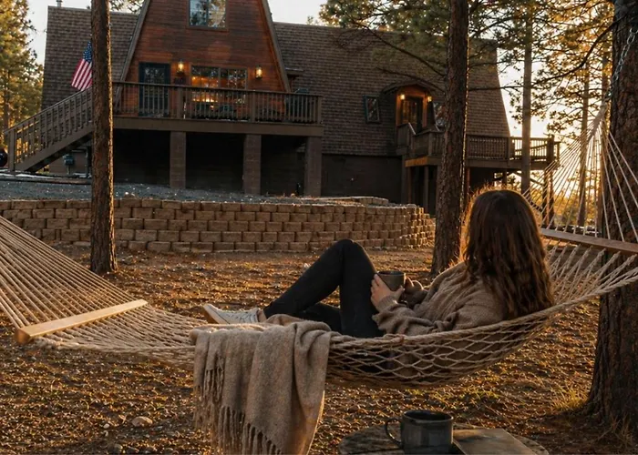 Holiday home Sunset-view A-frame Sleeps 12 Dog Friendly *