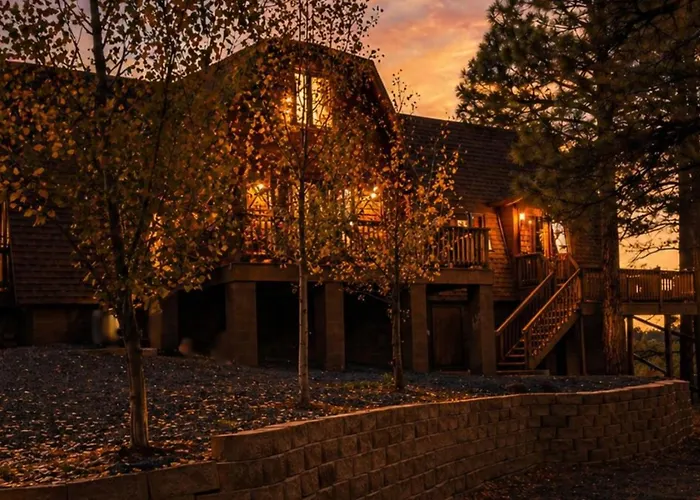 Sunset-view A-frame Sleeps 12 Dog Friendly Holiday home